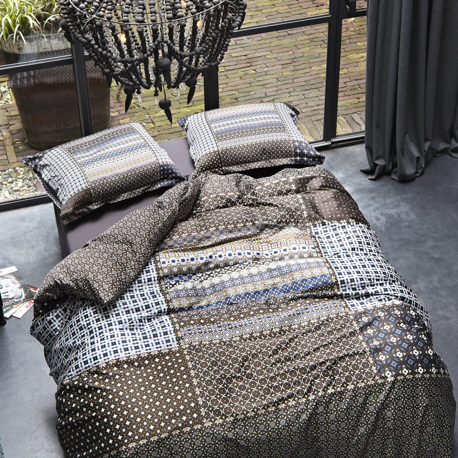 SALE!! Murray Brown Duvet Cover Set by Essenza Queen Only. North